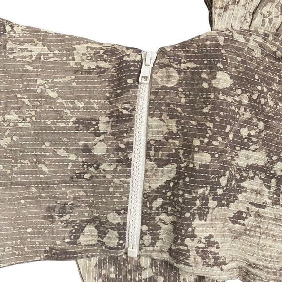 Just Bee Queen Sol Crop Top One Shoulder Printed Top Taupe Size XS - Picture 5 of 6